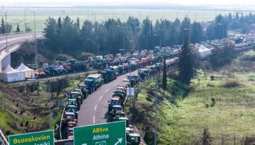 Χριστουγεννιάτικη επιστροφή μετ´ εμποδίων ^ Κάνουν πίσω τα μπλόκα που ήθελαν τον διάλογο μετά τις επιθέσεις που δέχθηκαν